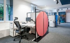 开发一款类似钉钉APP需要多少钱？