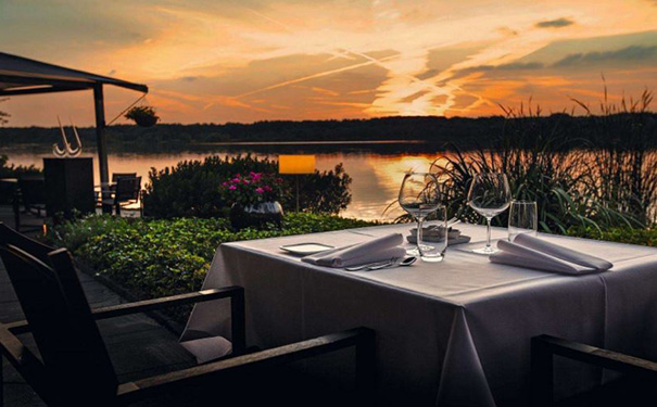 餐厅预订小程序开发,线上点餐APP