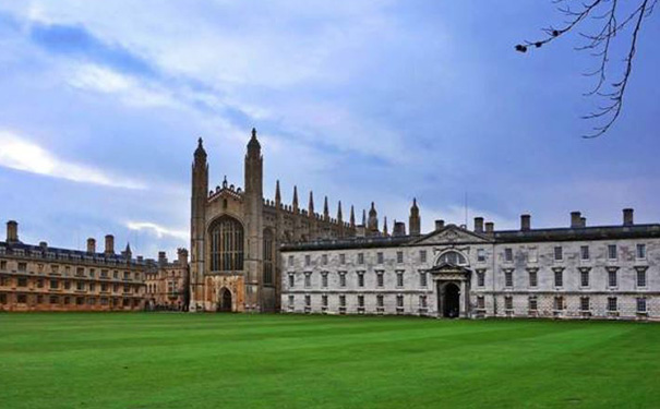 留学小程序开发,出国留学APP